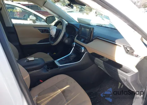 2022 Toyota Rav4 Hybrid Le z USA, uszkodzony, nr VIN JTMLWRFV9ND156914